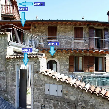 Apartament Pietre Antiche 5